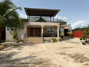 4bdrm House in Aburi for sale