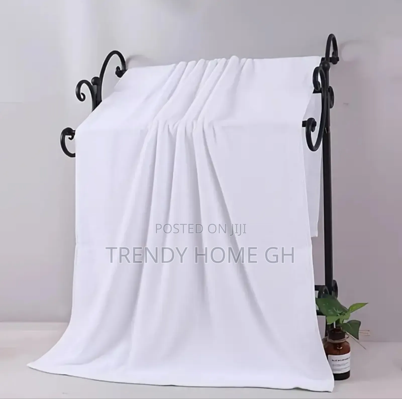 Luxury Hotel White Towel Soft, Thick Absorbent