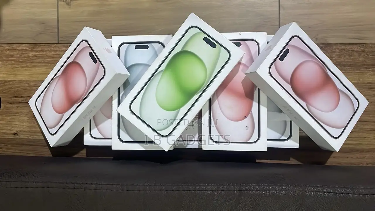 New Apple iPhone 15 128 GB Green