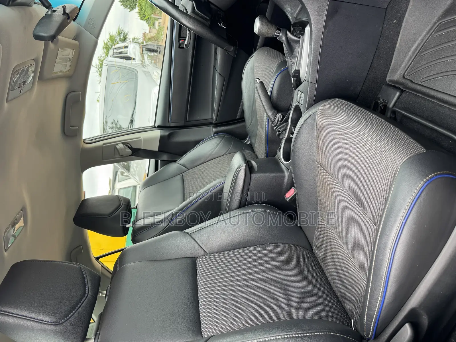 Toyota Corolla SE Special Edition 4dr Sedan (1.8L 4cyl CVT) 2017 Black