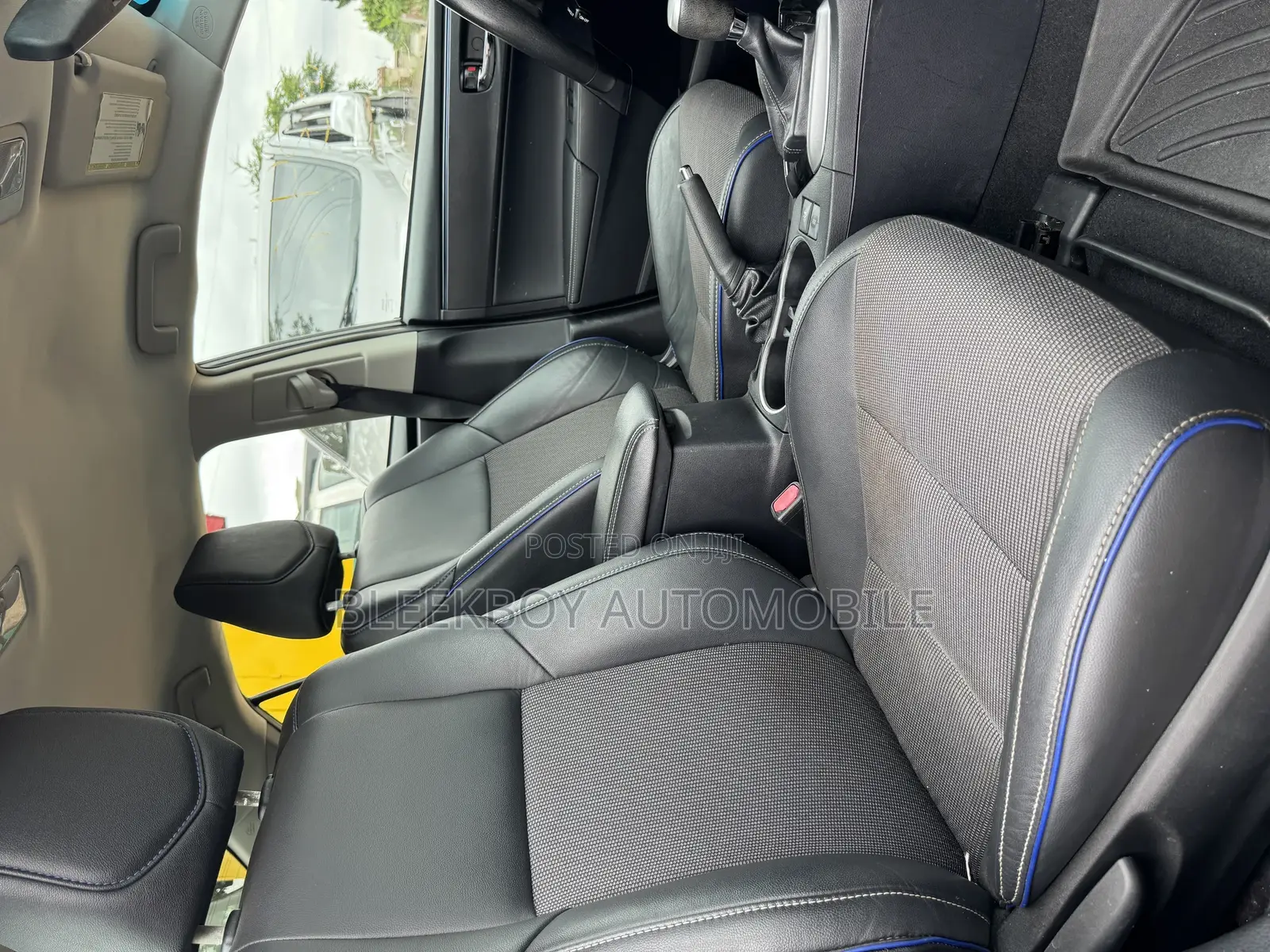 Toyota Corolla SE Special Edition 4dr Sedan (1.8L 4cyl CVT) 2017 Black