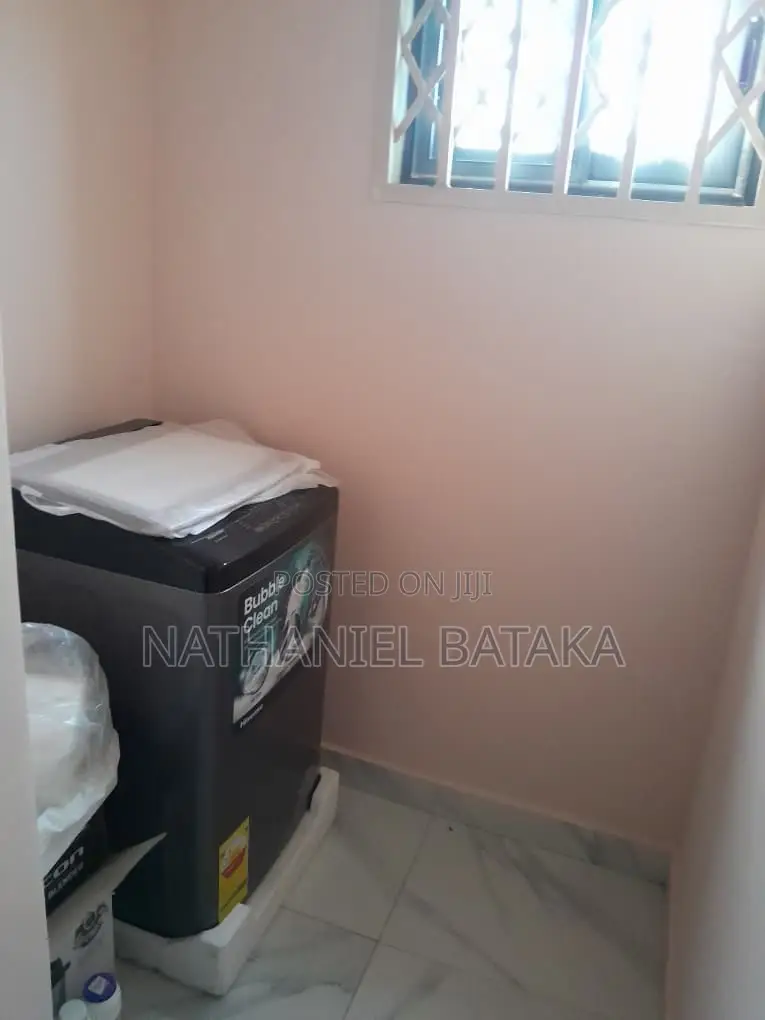 3 Bedroom Apartment Built With American  Standard for Short Stay