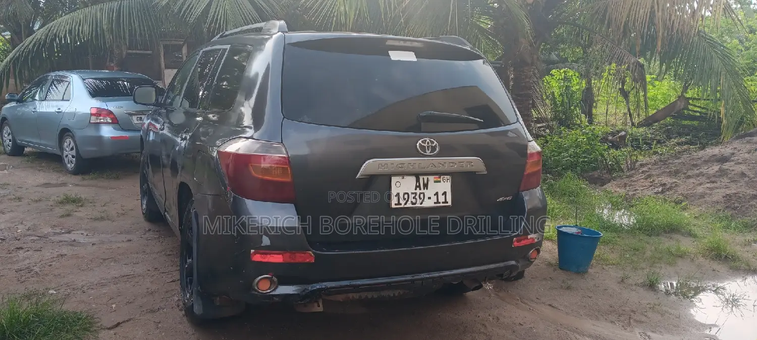 Toyota Highlander Limited 2010 Gray