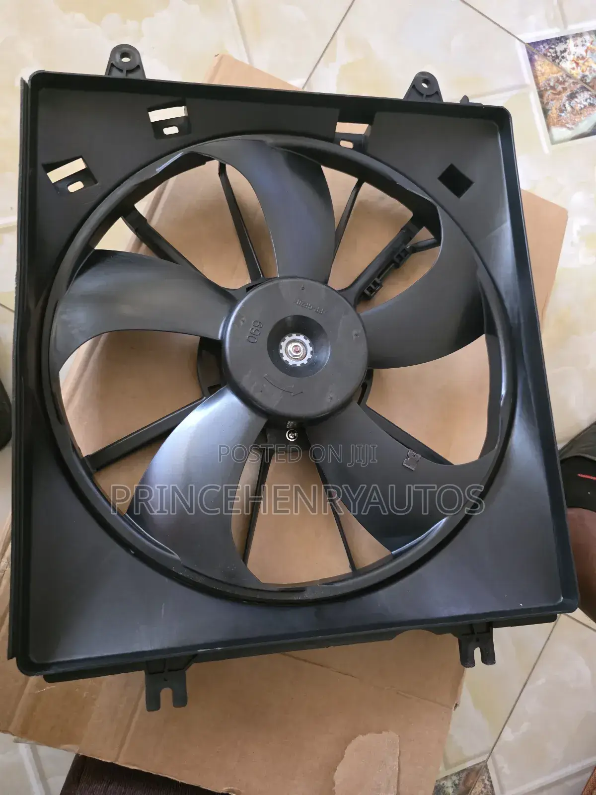 Hhonda CRV 2023-2025 Left Fan 1.5litre