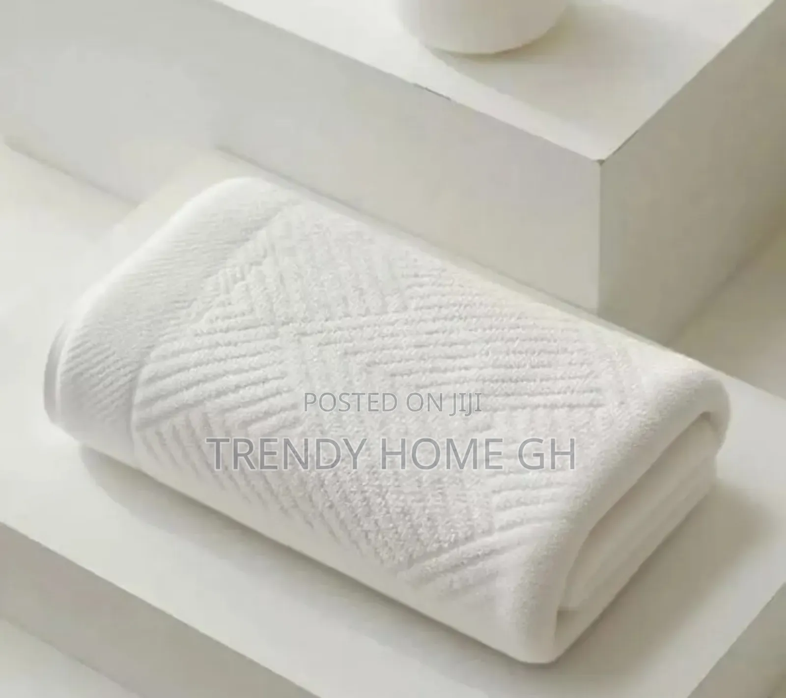 Luxury Hotel White Towel Soft, Thick Absorbent
