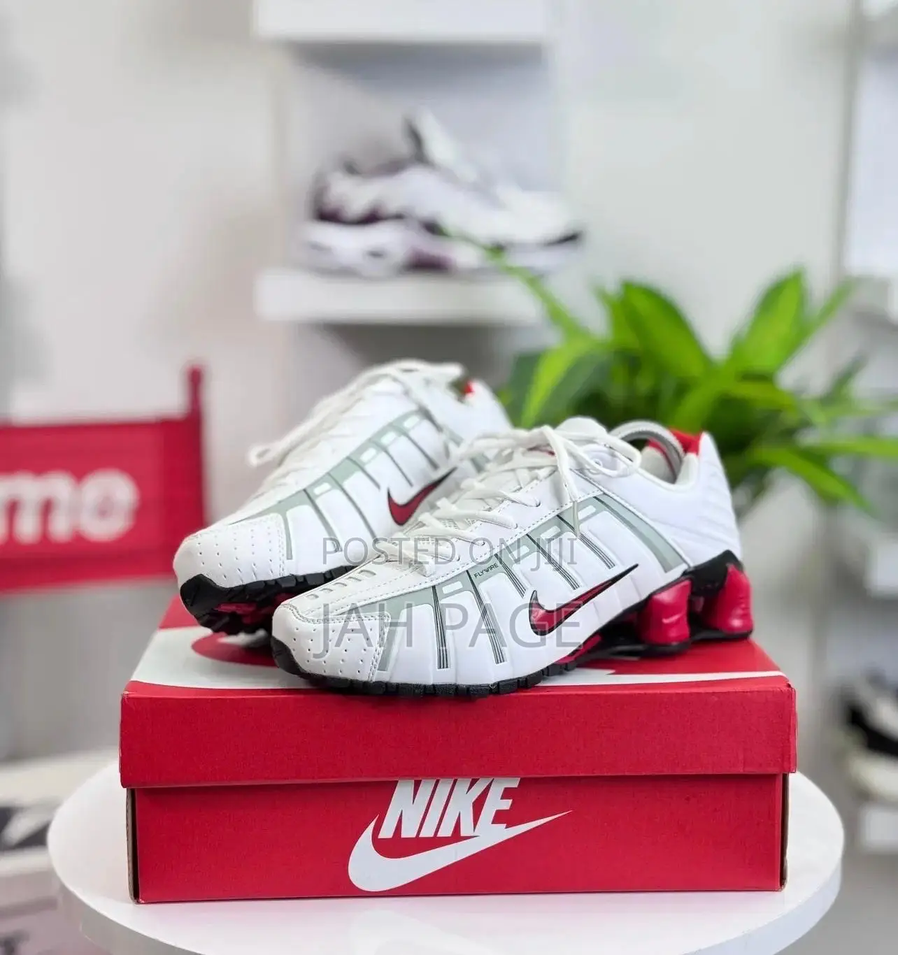Nike Shocks