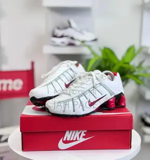 Nike Shocks