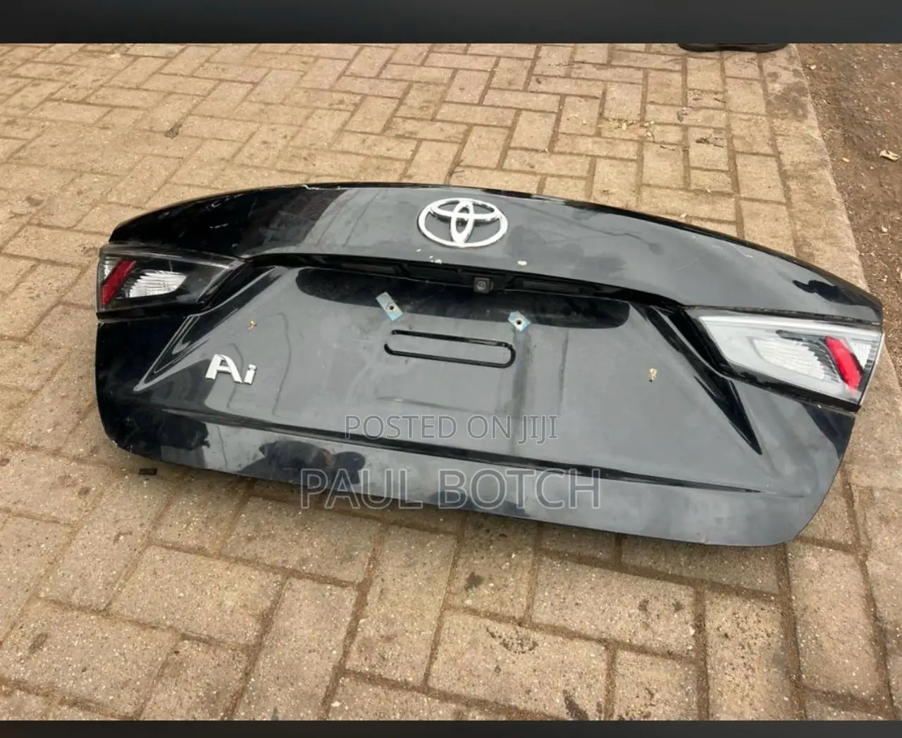 Toyota Yaris 2017 Boot