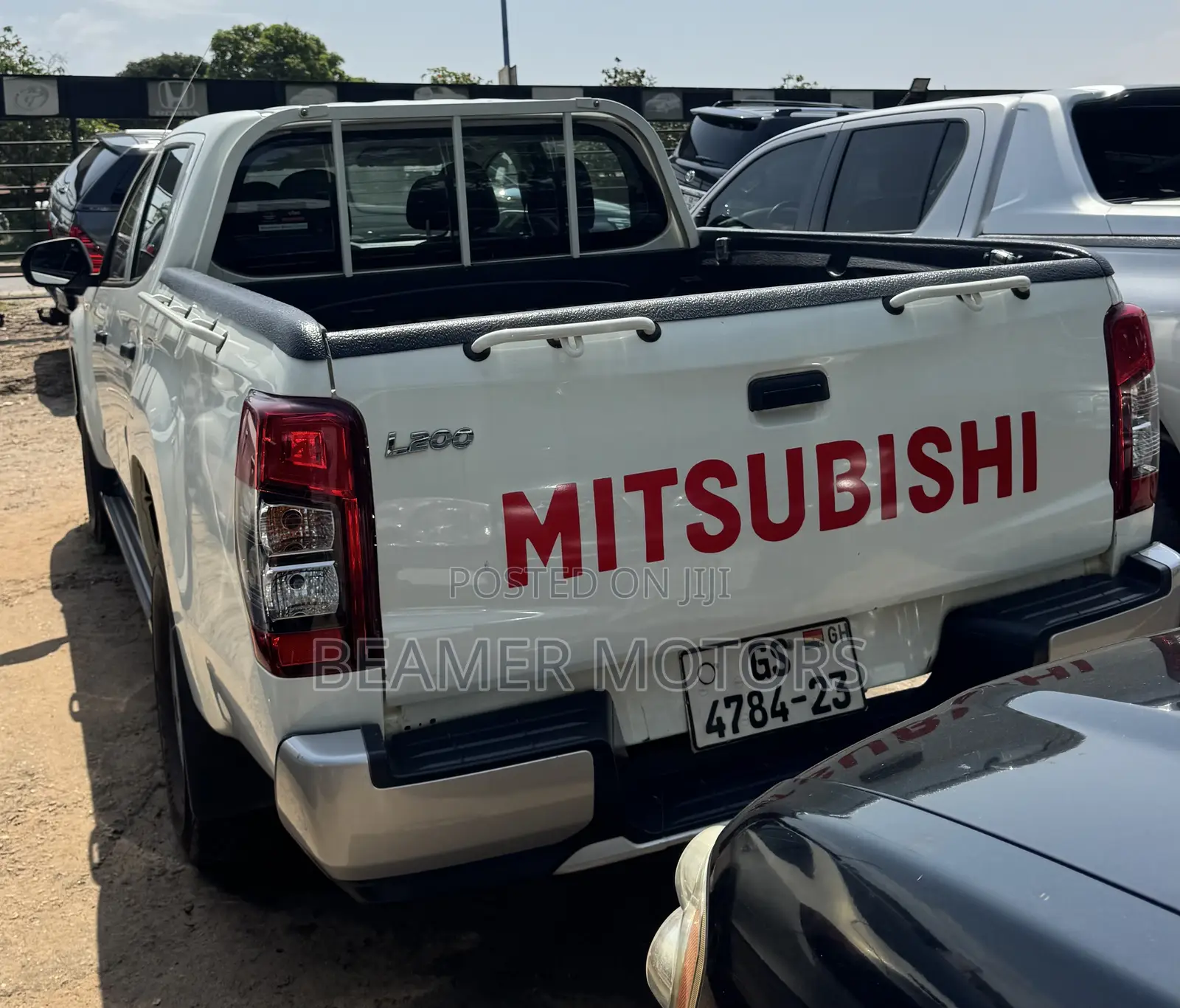 Mitsubishi L200 2023 White