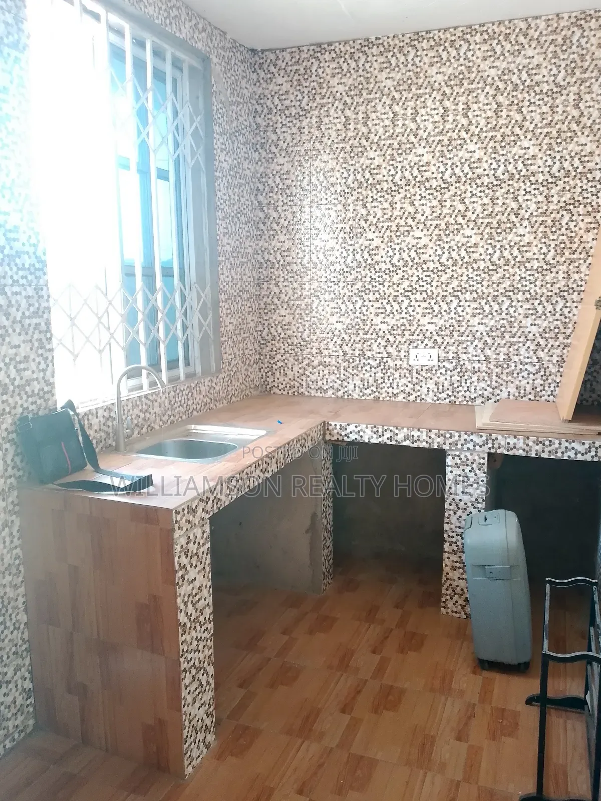 1bdrm Apartment in Hfc Estate Area, Spintex for rent
