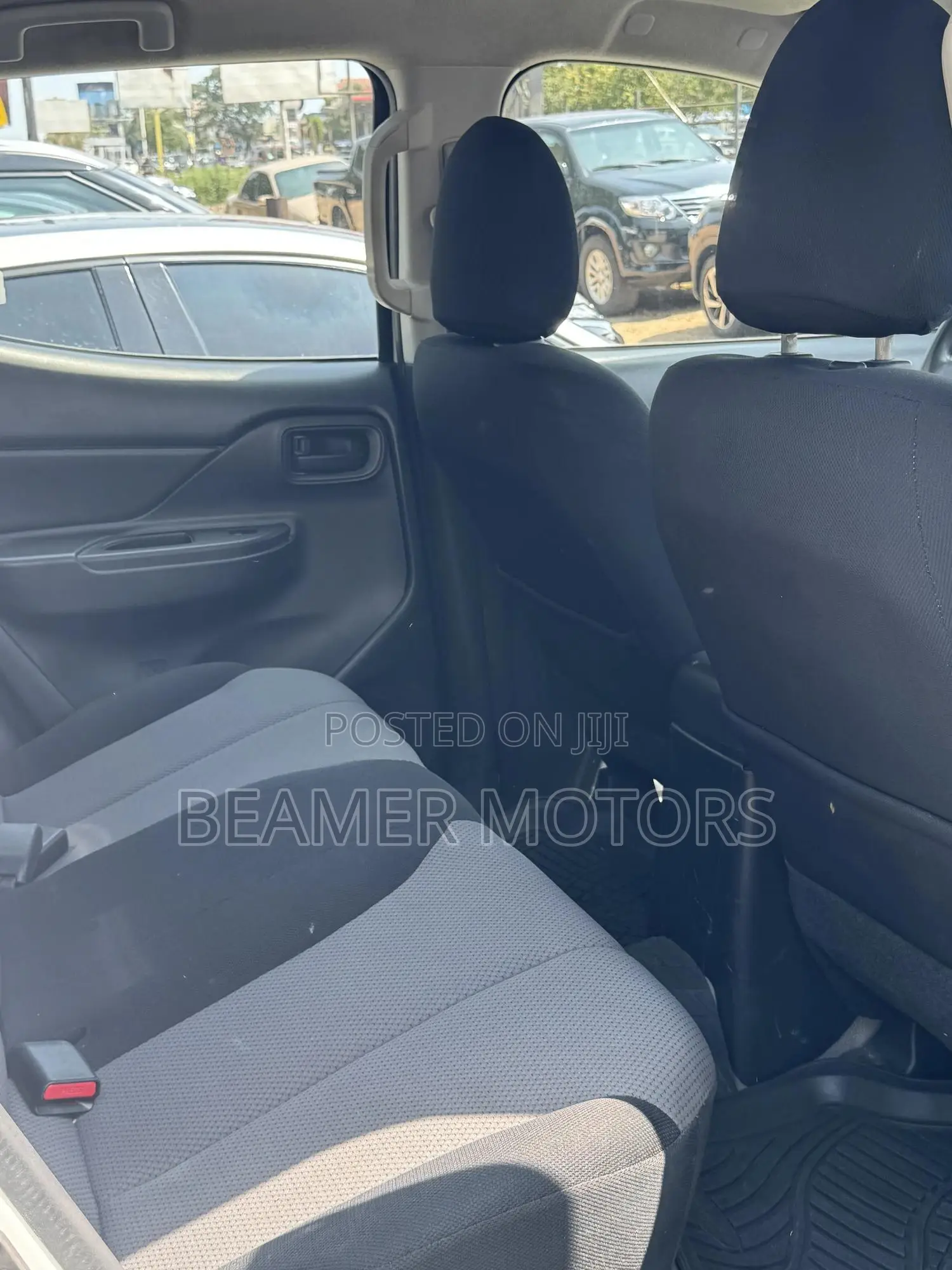 Mitsubishi L200 2023 White