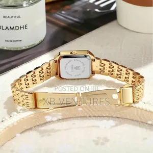 Hot Selling Women Minimalist Square Quartz Watc