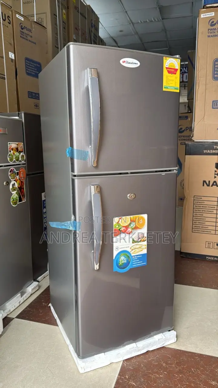 Medium Portable Size Fridge Binatone 112l