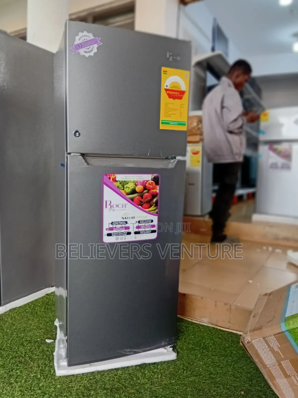 Refrigerator Engineered Just for You R*O*A*H RFR-175dt