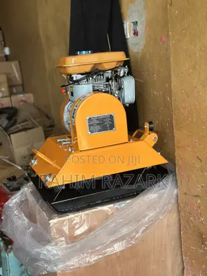 Compactor C90