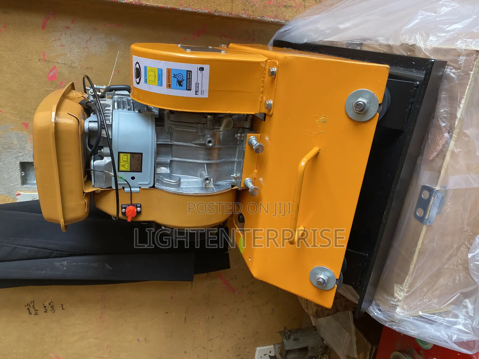 Compactor C90