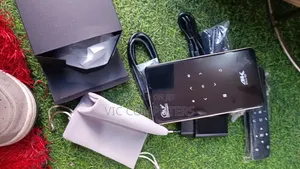 Smart Projector Rechargeable Android