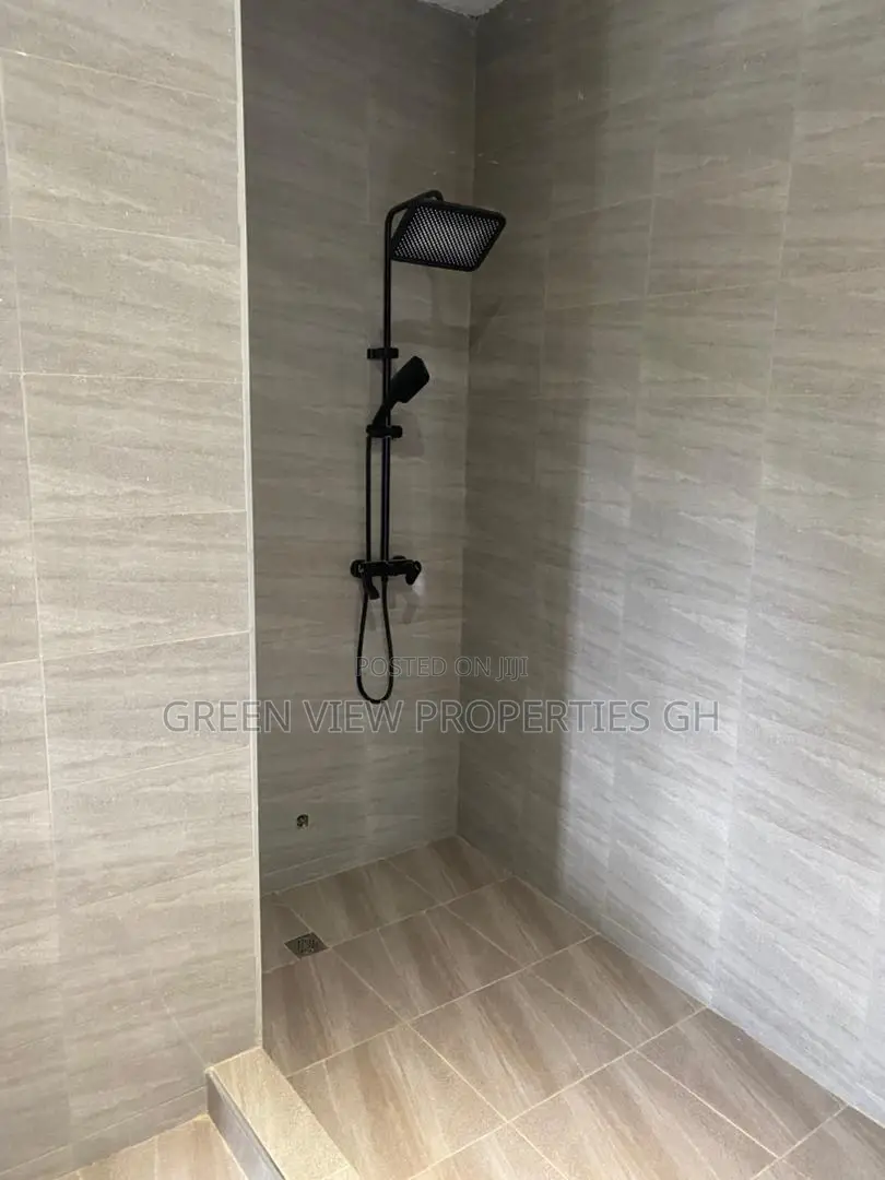 2bdrm Apartment in East Legon for rent