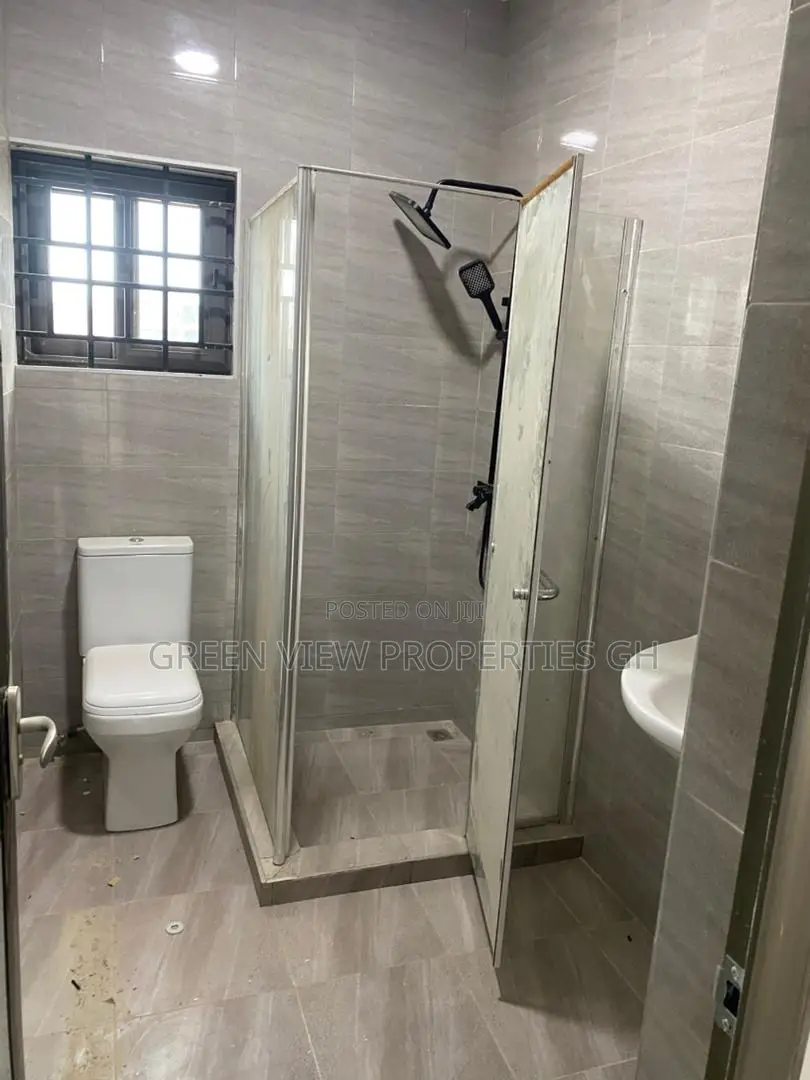 2bdrm Apartment in East Legon for rent