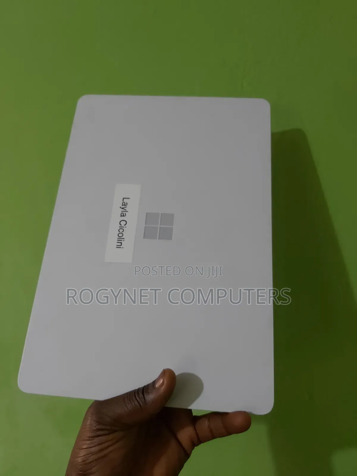 New Laptop Microsoft Surface Laptop SE 4GB Intel SSD 72GB