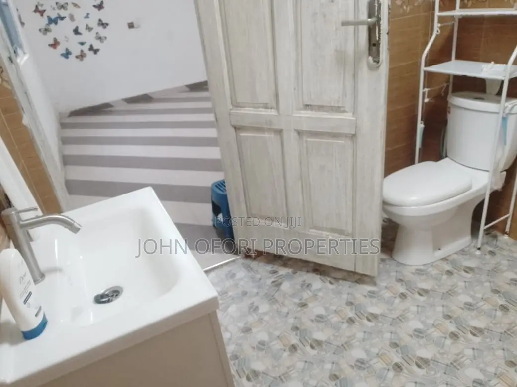 1bdrm Apartment in Ayeduase K 5, Kumasi Metropolitan for rent