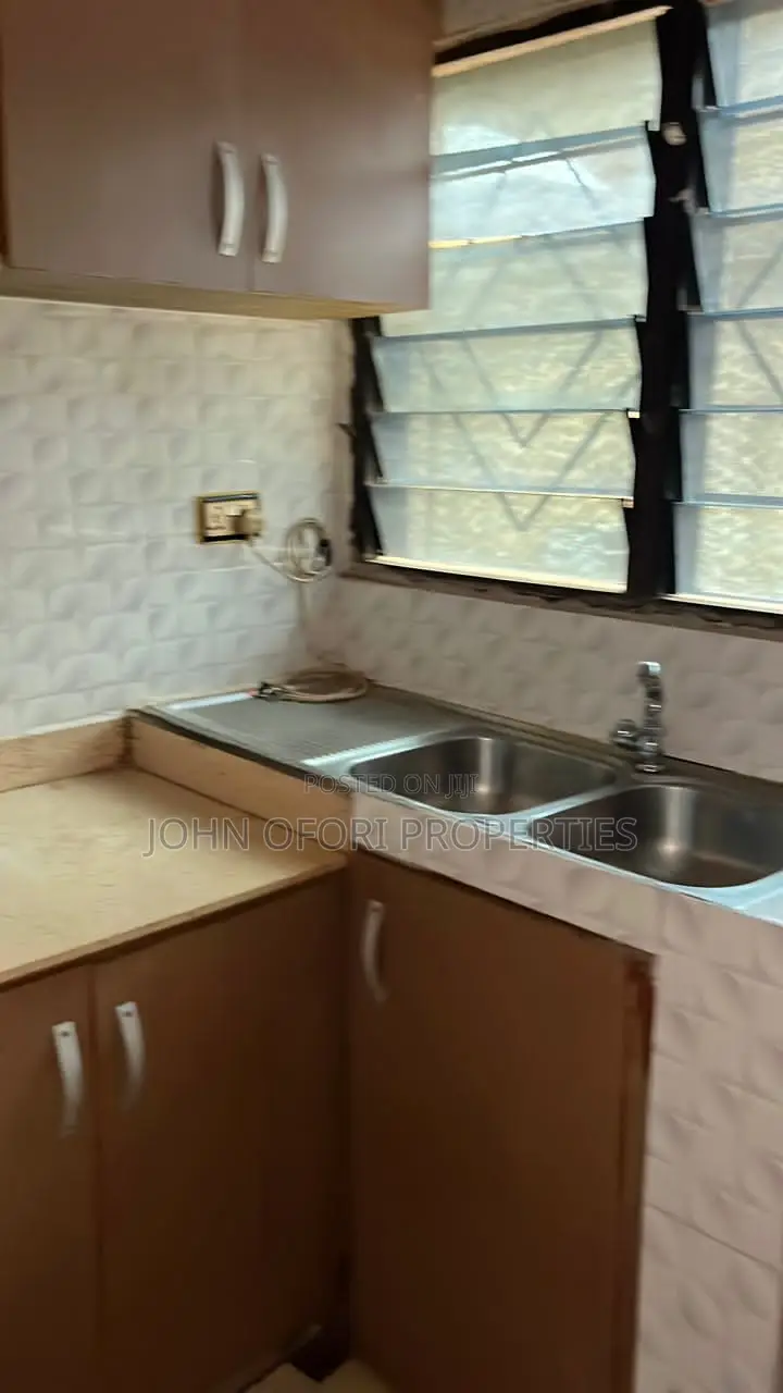 1bdrm Apartment in Emena Hospital, Kumasi Metropolitan for rent