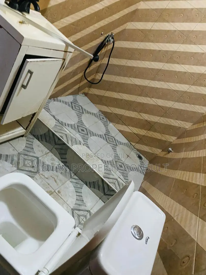 1bdrm Room & Parlour in Amasaman Sapeiman, Ga West Municipal for rent