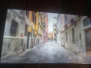 Lovely Hills Vision Tcl55