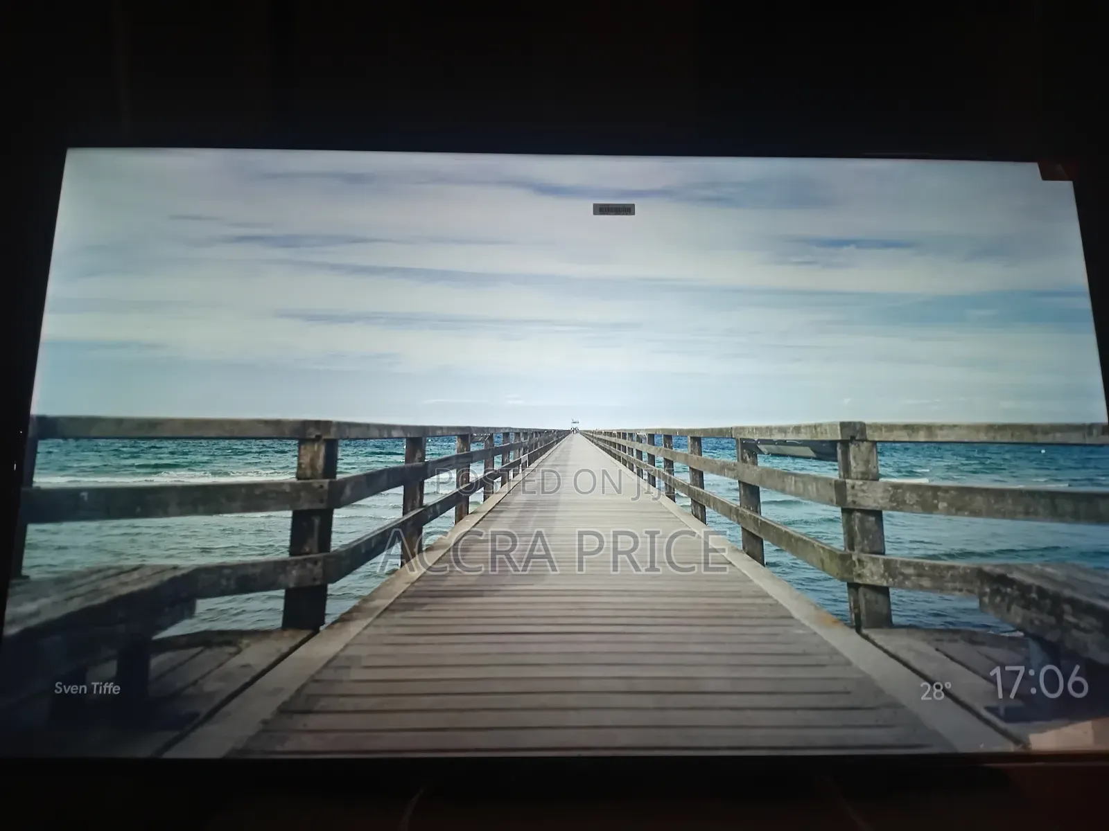 Distinct Role Tcl55