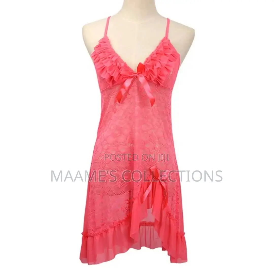 Women Sexy Lace Nightwear/ Nightgown / Lingeries