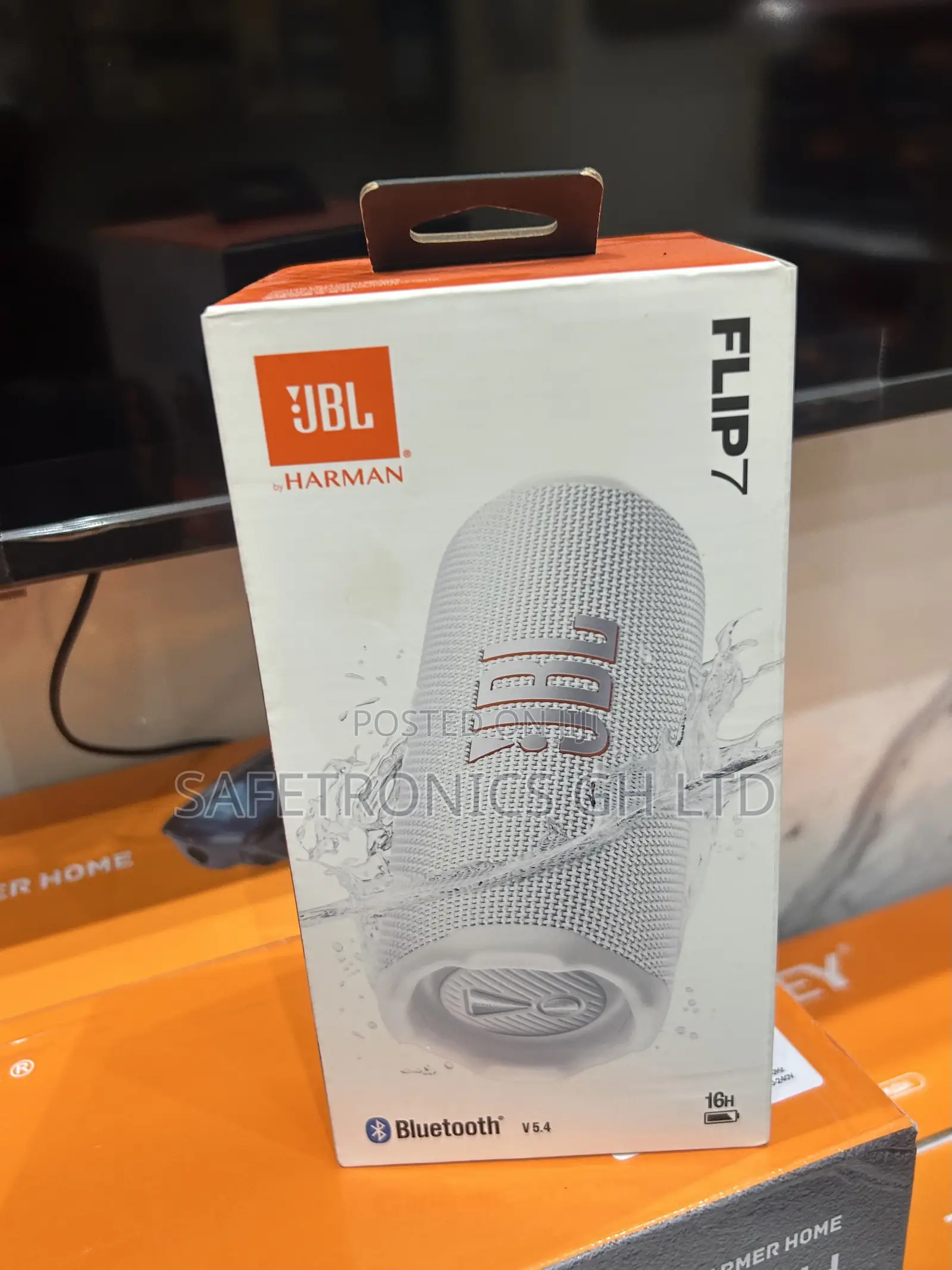 Elegant Sleek ~ Grey JBL Bluetooth Flip 7 Wireless Speaker