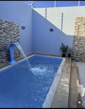 Pool Contractions Service