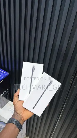 New Apple iPhone Air 256 GB Silver
