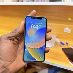 Apple iPhone X 64 GB White