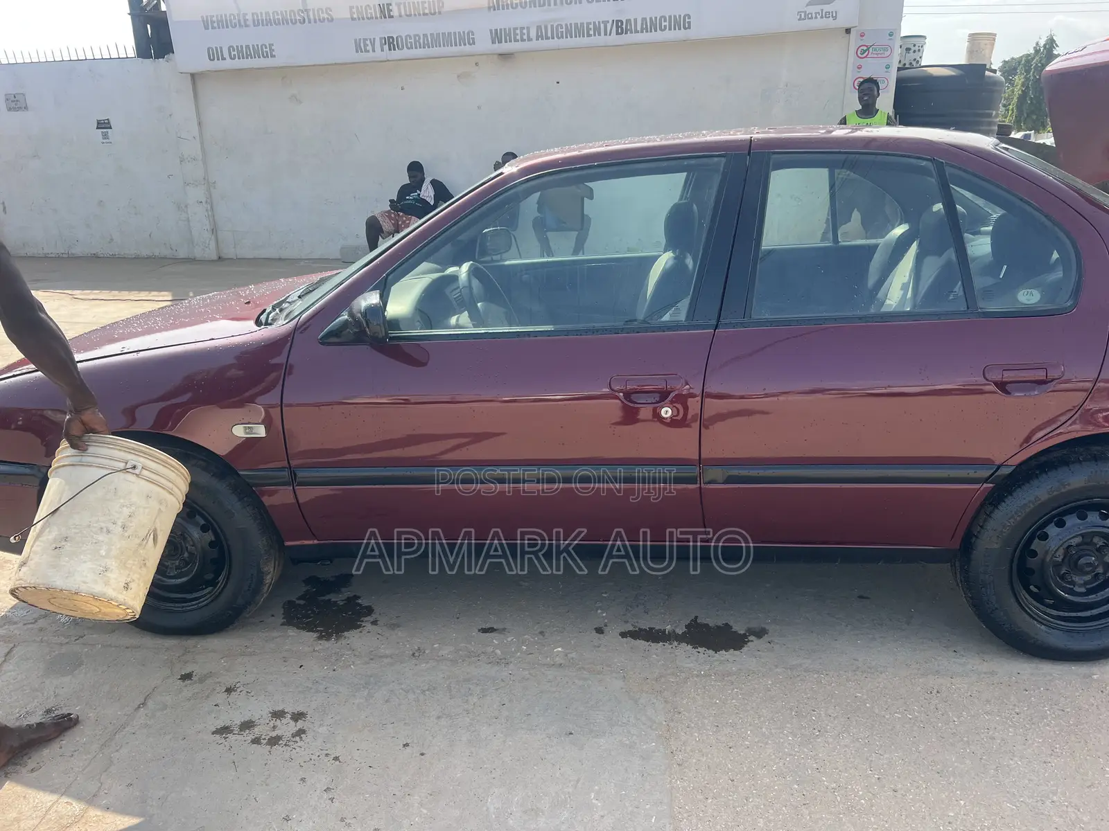 Nissan Primera 2002 Red
