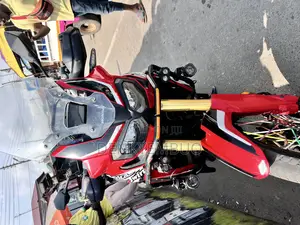Honda 2025 Red
