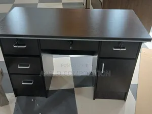 Classic Computer Study Table