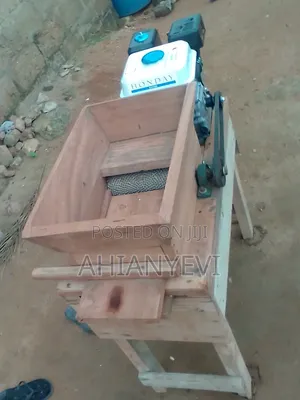 Cassava Grinding Machine