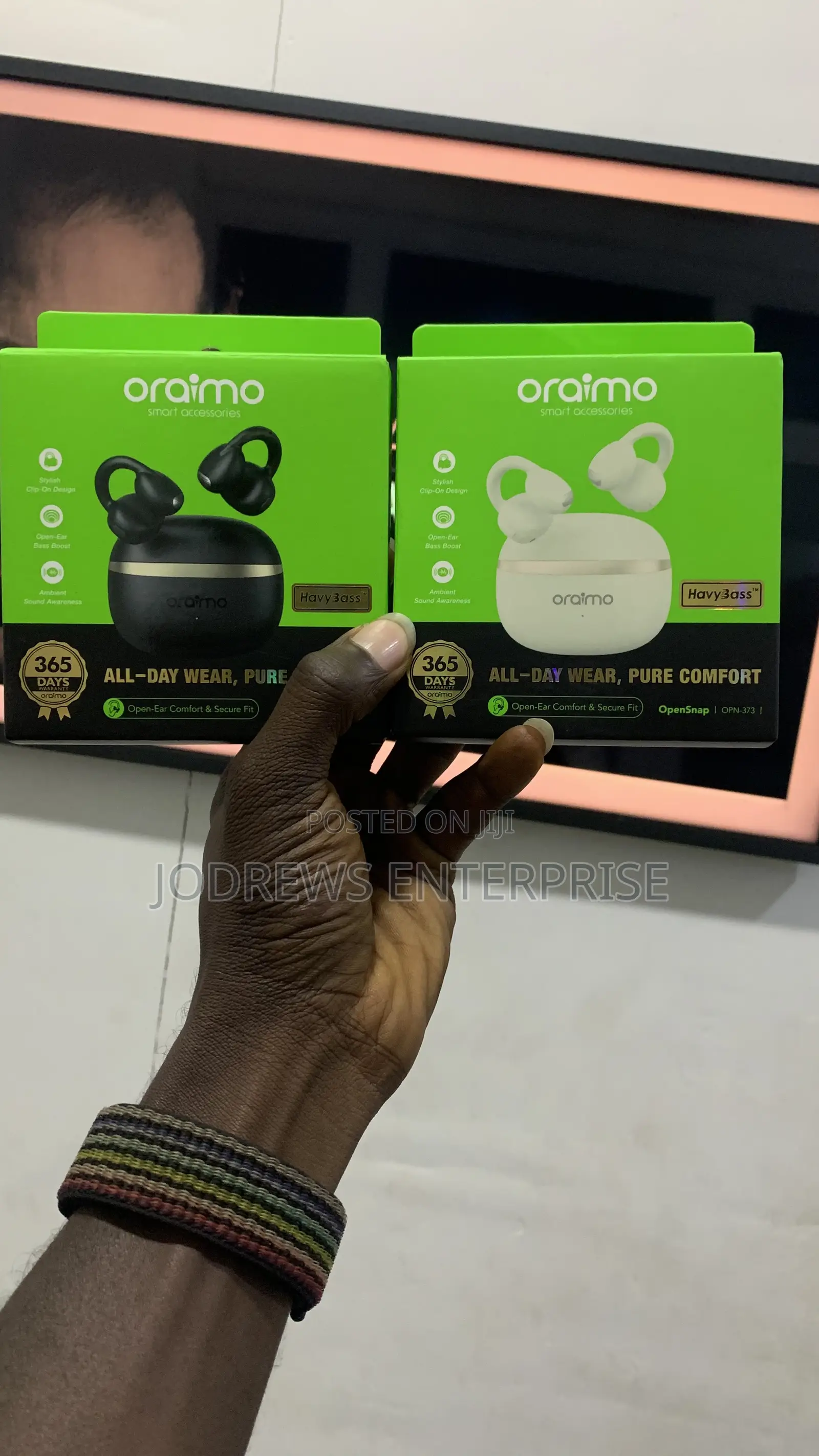 Oraimo Opensnap Clip-on True Wireless Headphones
