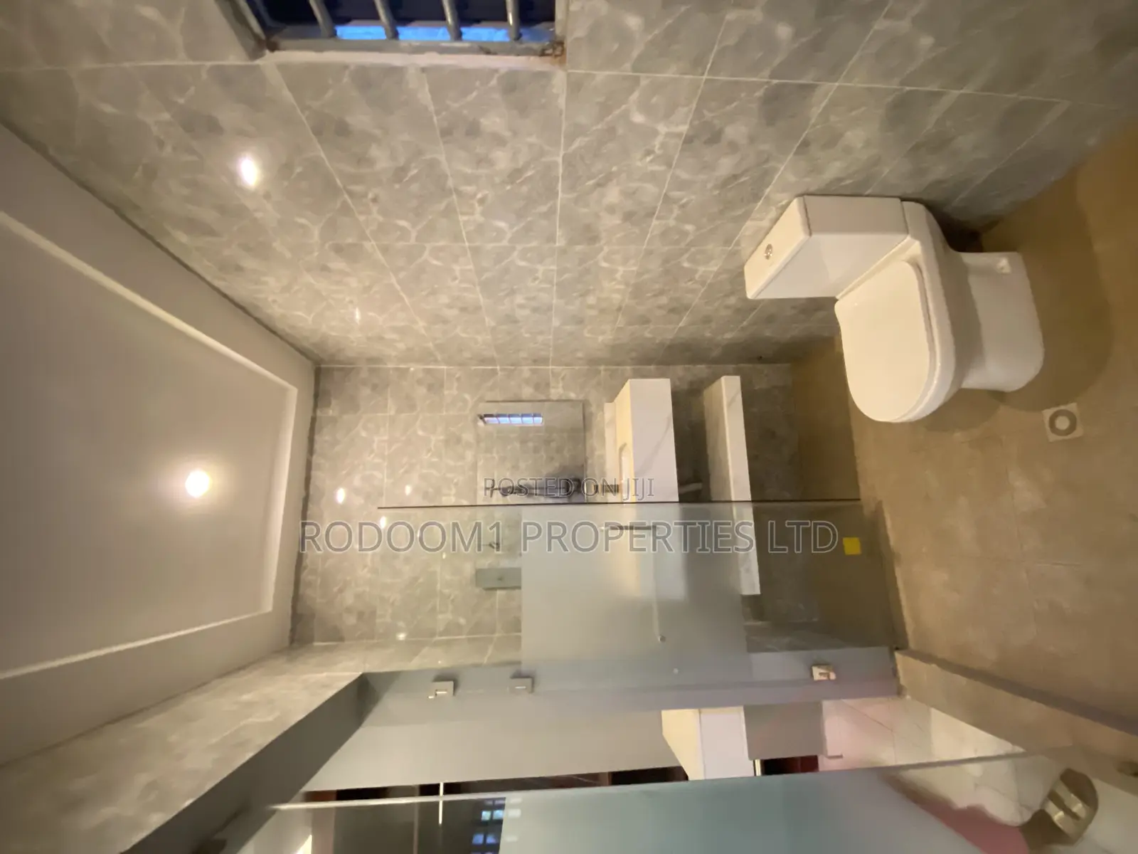3bdrm House in Lakeside Estate for rent