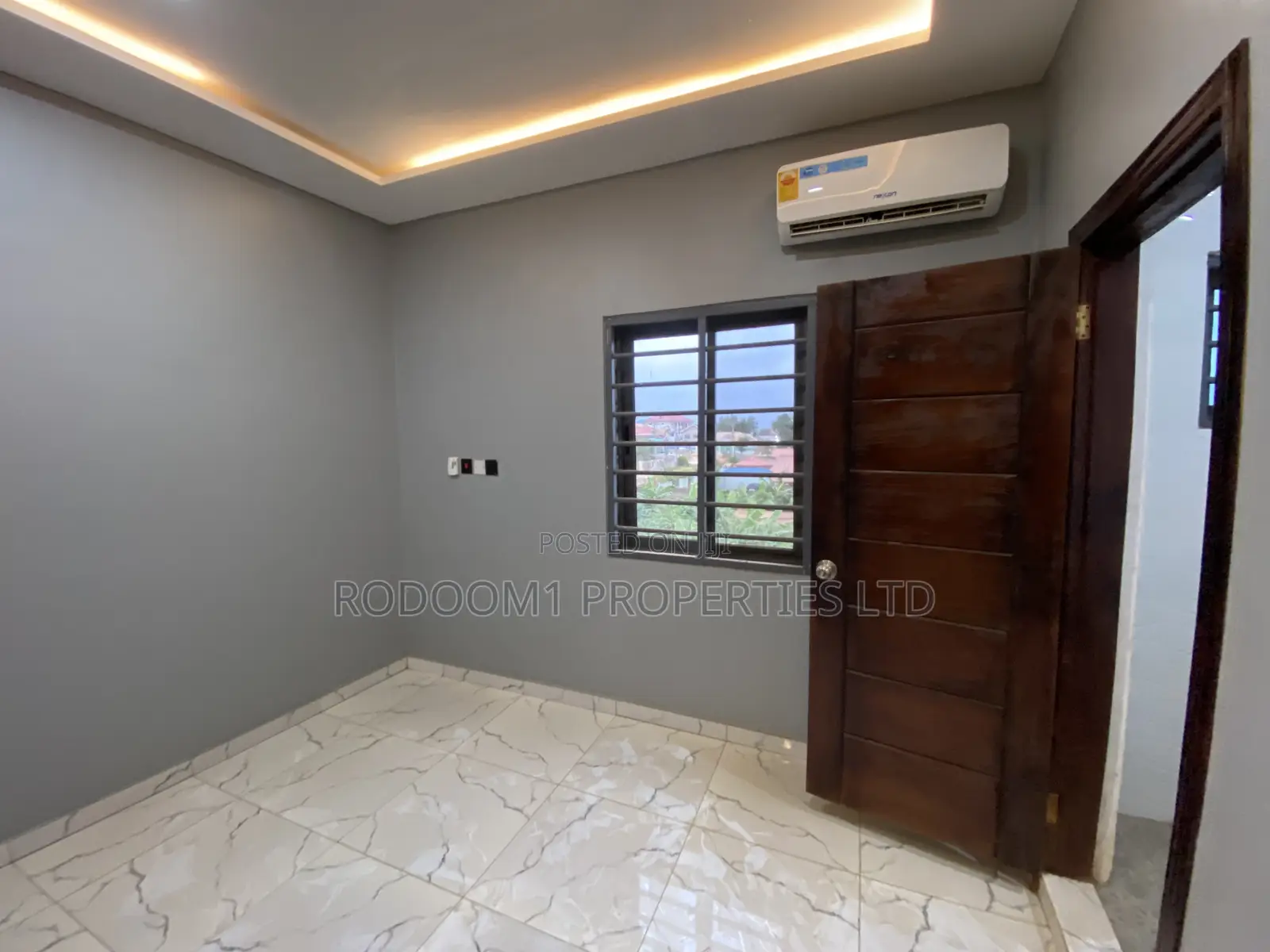 3bdrm House in Lakeside Estate for rent