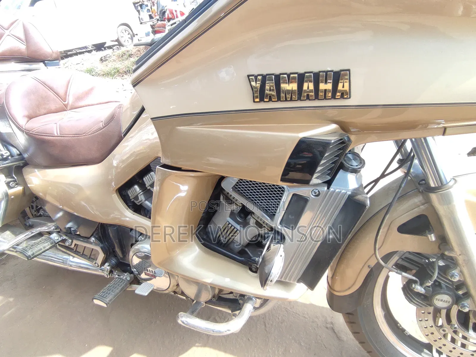 Yamaha 1983 Gold