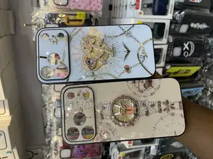 Bling Diamond Phone Case for the iPhone 17 Pro Max