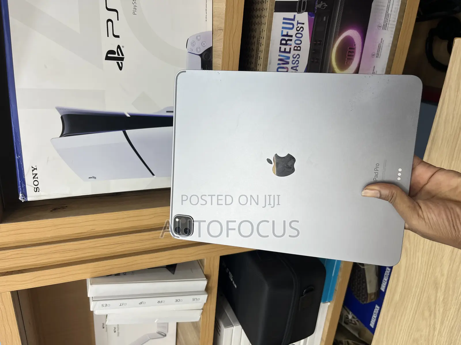 Apple iPad Pro 12.9 (2022) 512 GB Gray