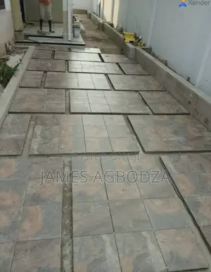 I’M a Professional Master Tiler