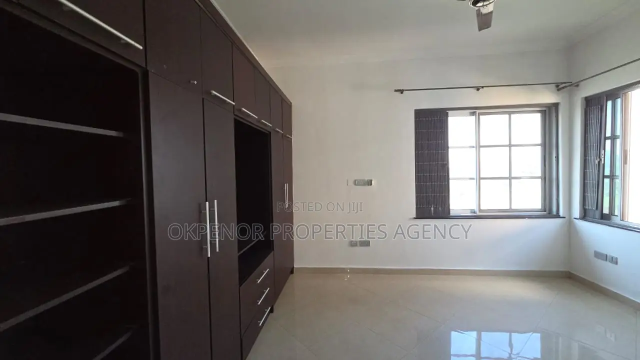 3bdrm House in Dome, Pillar 2 for rent