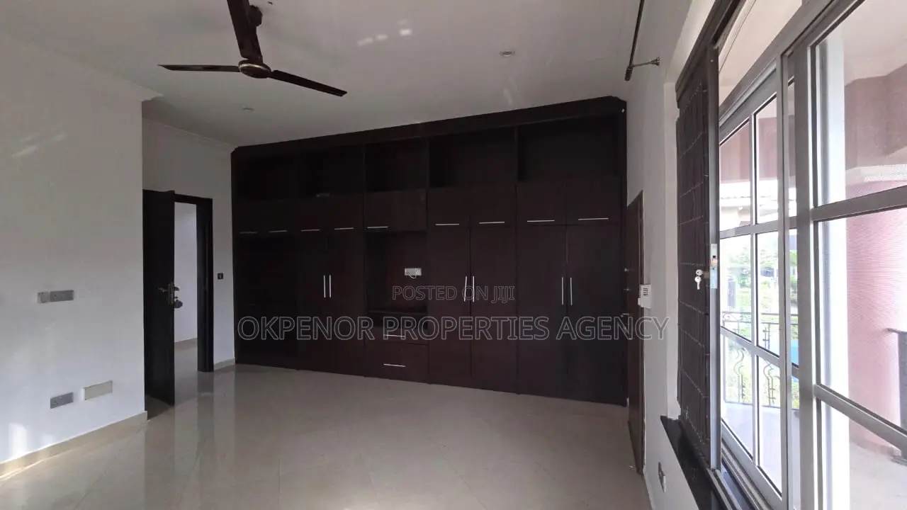 3bdrm House in Dome, Pillar 2 for rent