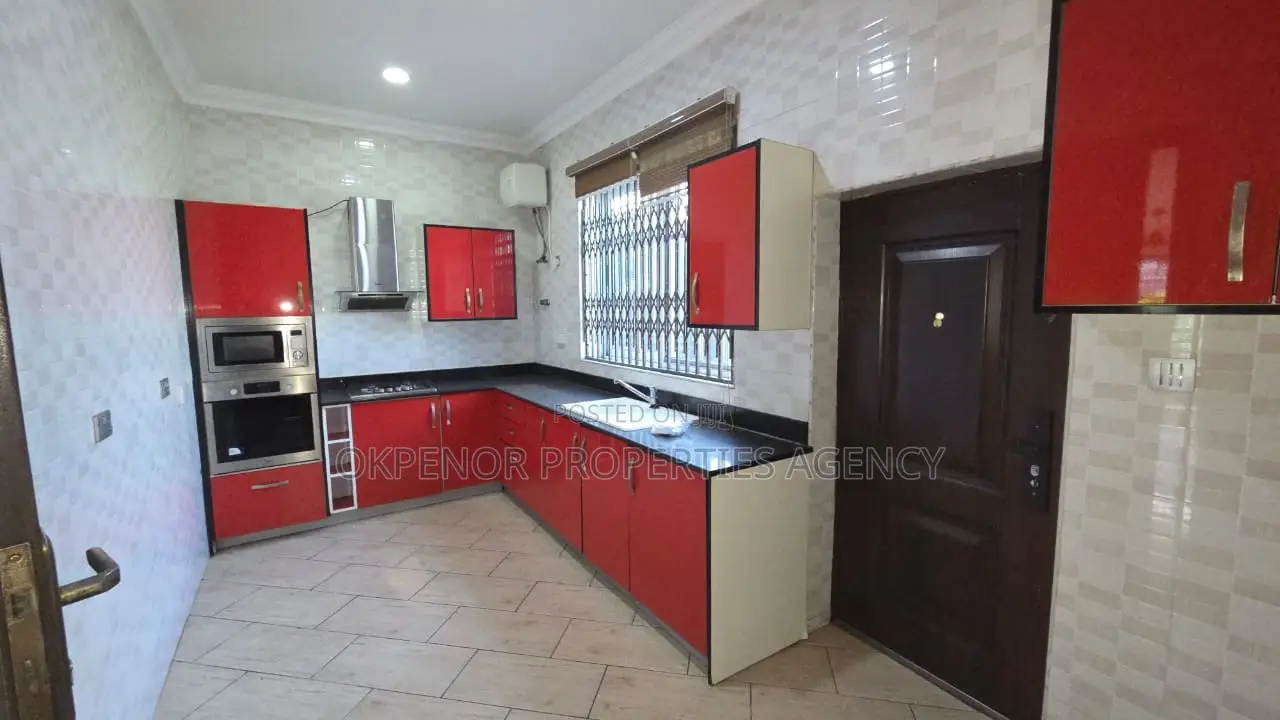 3bdrm House in Dome, Pillar 2 for rent