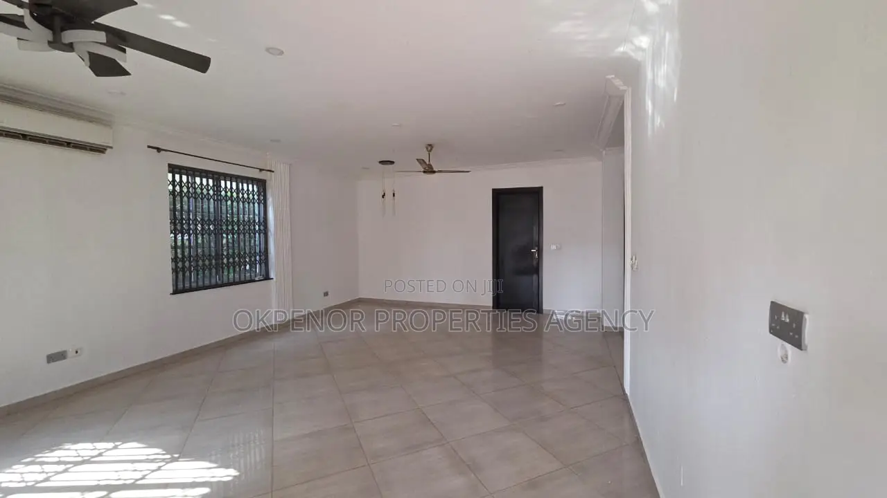 3bdrm House in Dome, Pillar 2 for rent