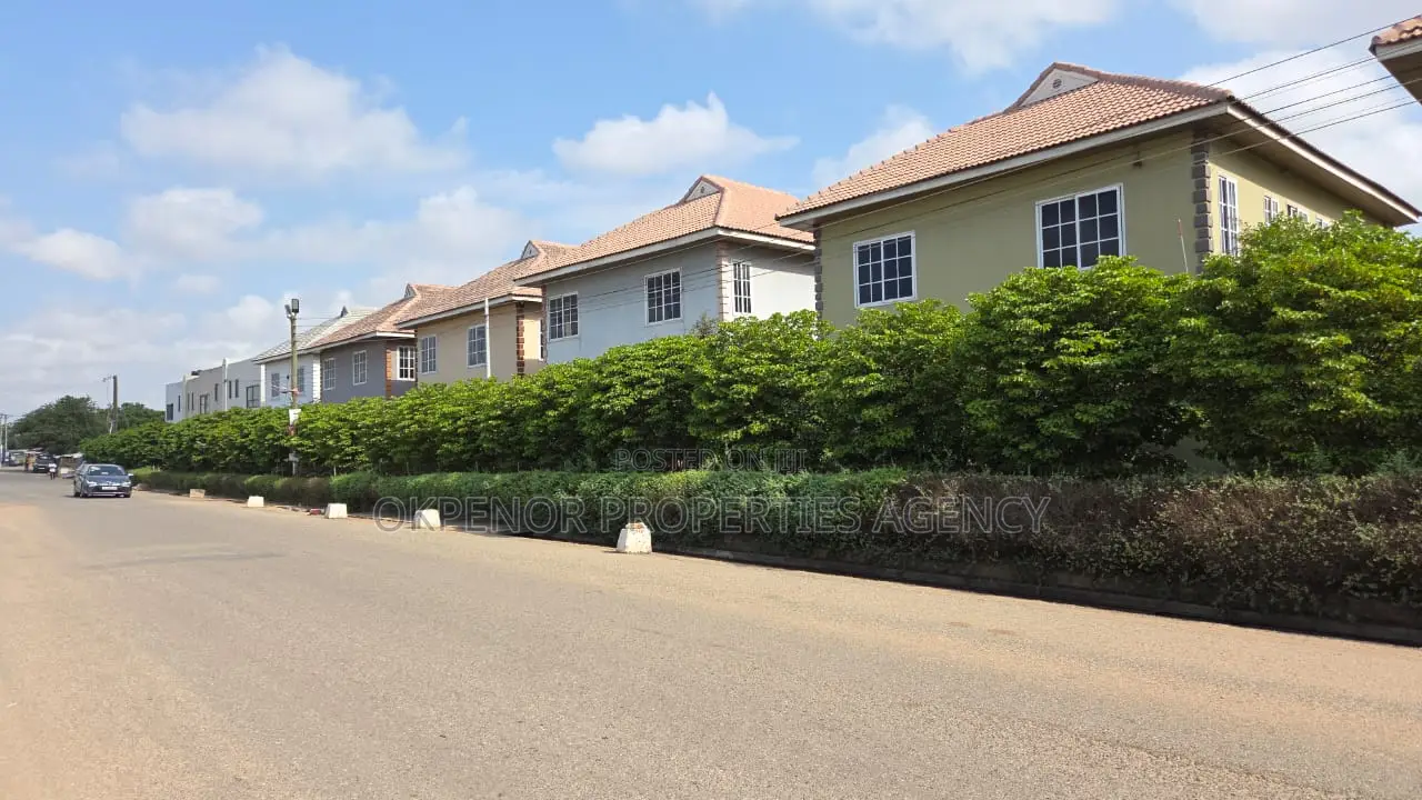 3bdrm House in Dome, Pillar 2 for rent